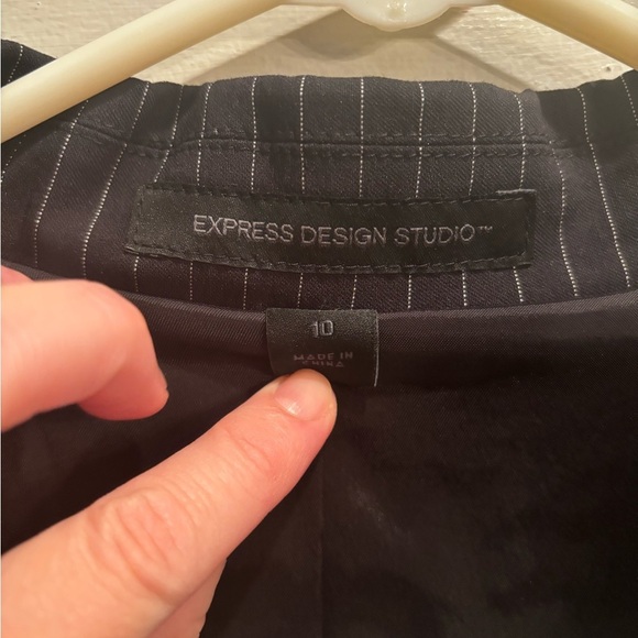 Express Black Pinstripe Jacket office professional business dressy size 10 - Picture 3 of 13